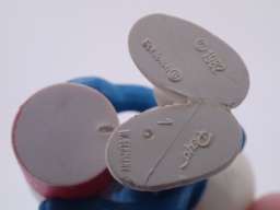 Schtroumpf avec pot de lait concentré - photo