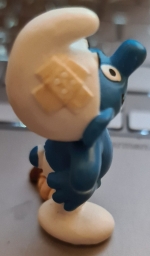 Schtroumpf cascadeur - blessé - photo