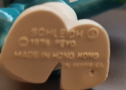 Schtroumpf amoureux avec fleurs - photo