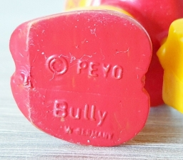 Schtroumpf endormi sur sa pelle (petit) - photo