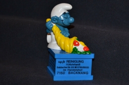 Schtroumpf avec corne d'abondance - photo