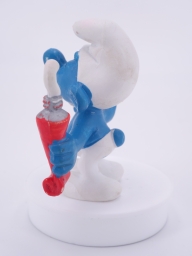 Schtroumpf avec brosse à dents et dentifrice - photo