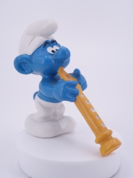 Schtroumpf joueur de flûte - photo