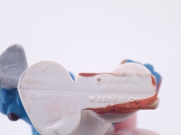 Schtroumpf bricoleur - photo