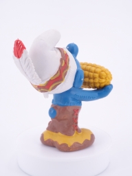 Schtroumpf avec épis de maïs - photo