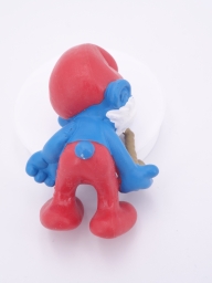 Grand Schtroumpf avec pipe et chaise - photo