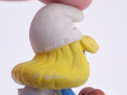 Schtroumpfette avec glace - photo