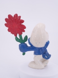 Schtroumpf courtisant avec fleur (rendez-vous) - photo