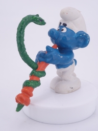 Schtroumpf joueur de flûte avec serpent - photo