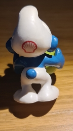 Schtroumpf avec pomme - photo