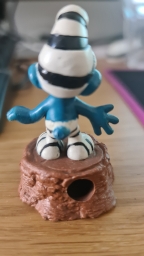 Schtroumpf prisonnier - photo