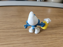 Schtroumpf avec bière - photo