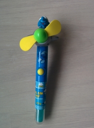 Sucette dans un ventilateur en forme d'avion - Vert/jaune