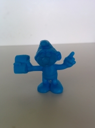 OMO mini - Schtroumpf avec un livre