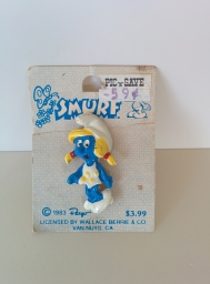 Broche Schtroumpfette