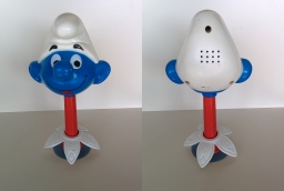 Hochet à ventouse tête de Schtroumpf