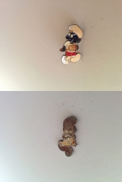 Pin's Schtroumpf tennisman