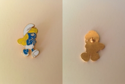 Pin's Schtroumpfette