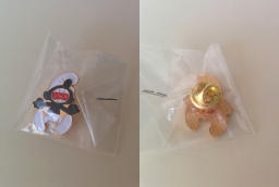 Pin's Schtroumpf Noir