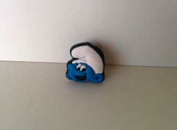 Pin's pour crocs - Tête de Schtroumpf