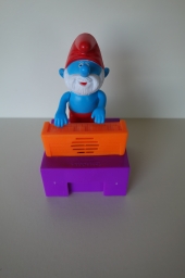 Mcdo Grèce - Jouet musical Grand Schtroumpf au piano / clavier