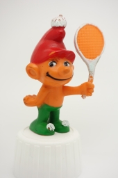 Gnome joueur de tennis