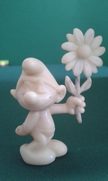 Schtroumpf courtisant avec fleur (rendez-vous)