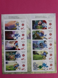 Planche de timbres - Les Schtroumpfs et le Village perdu