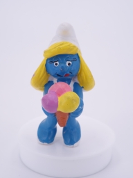 Schtroumpfette avec glace