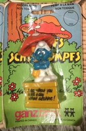 Schtroumpf avec parapluie champignon