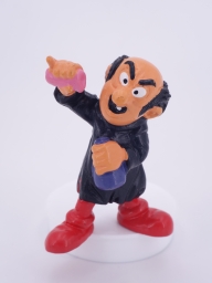 Gargamel avec fioles de laboratoires / verres