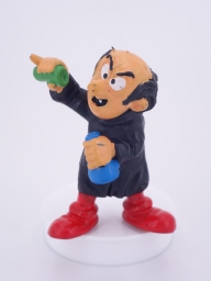Gargamel mit Labor- / Glasgefäßen
