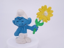 Schtroumpf courtisant avec fleur (rendez-vous)