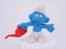 Schtroumpf avec arrosoir