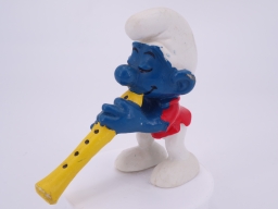 Schtroumpf avec flûte