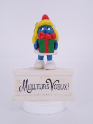 Schtroumpfette de Noël avec cadeau