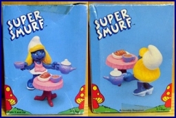 Schtroumpfette avec thé