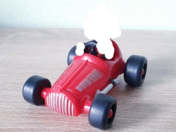 Schtroumpf avec voiture