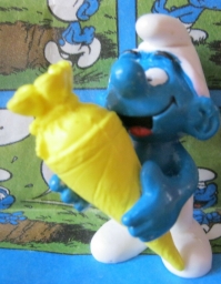 Schtroumpf avec cornet surprise