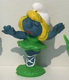 Schtroumpfette danseuse classique (ballerine)