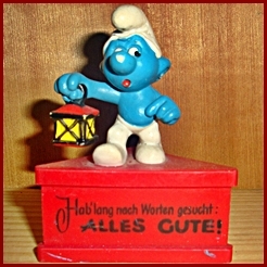 Schtroumpf avec lanterne